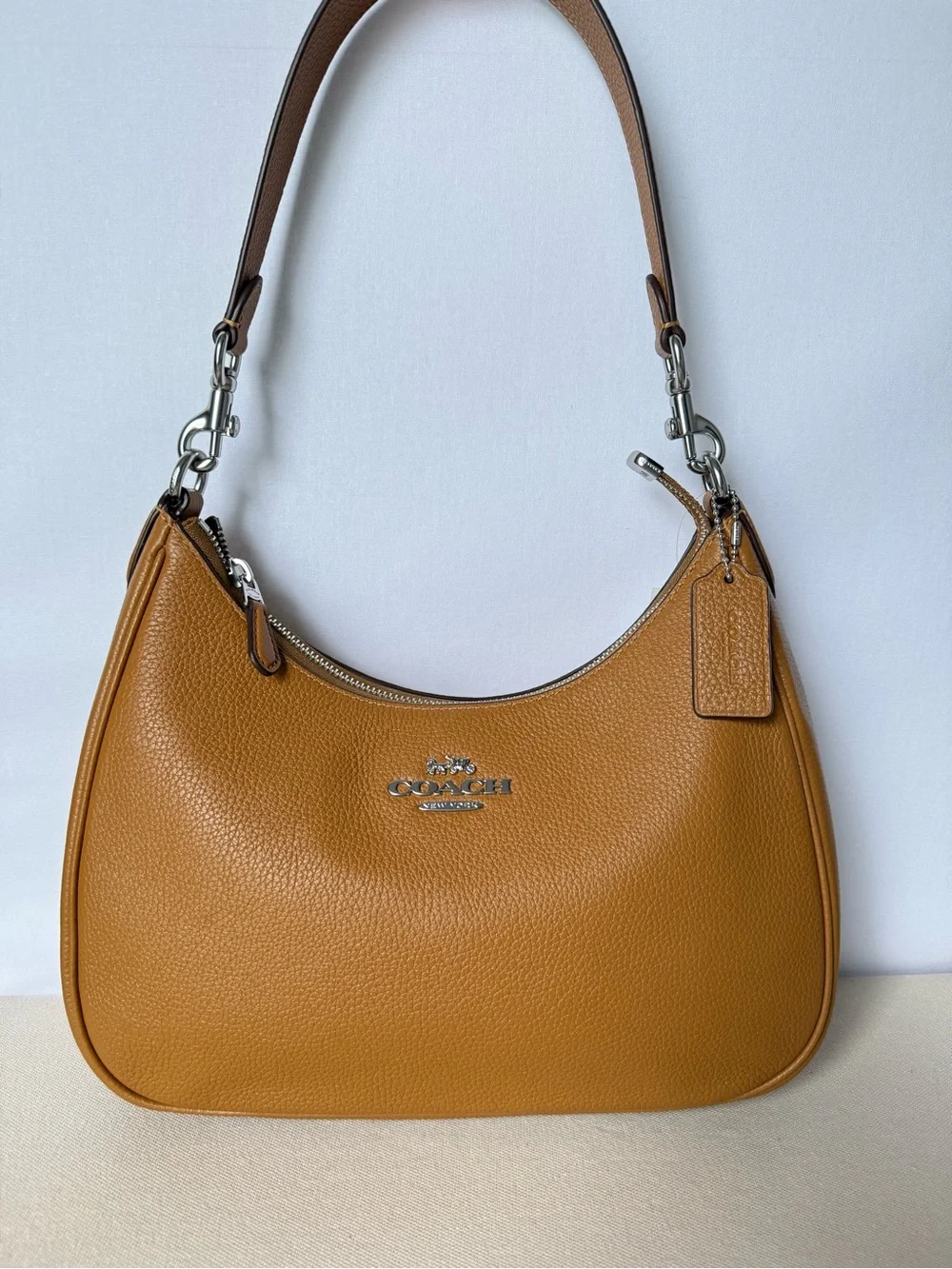 NWT Coach Teri Hobo Bag CJ517 Silver/Light Saddle Shoulder Crossbody with Scarf